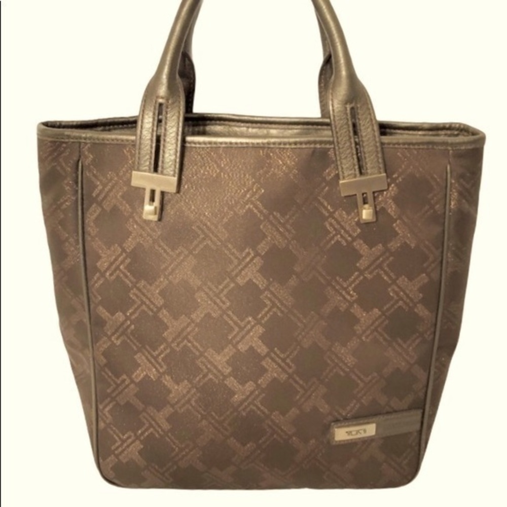 TUMI 👛 bronze tote bag